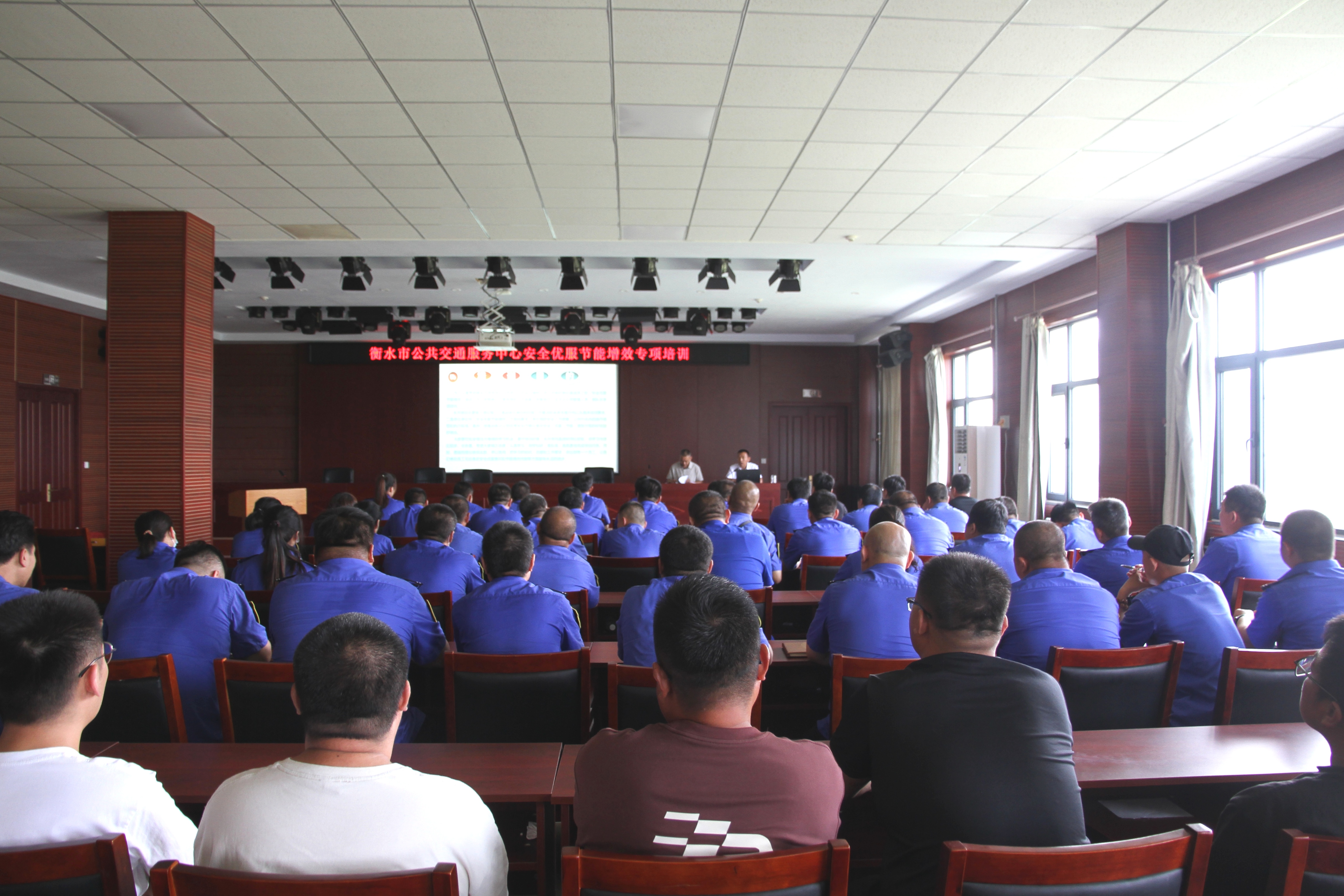 ����l(f��)�����|��Ч  �ӾGɫ��Ч����